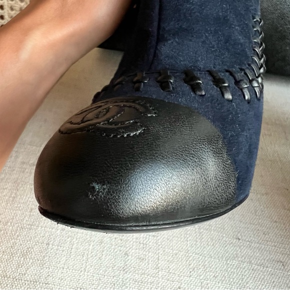 CHANEL Mark Suede Ankle Boots | G30104 | Navy & Black | Size 37 - Picture 10 of 10